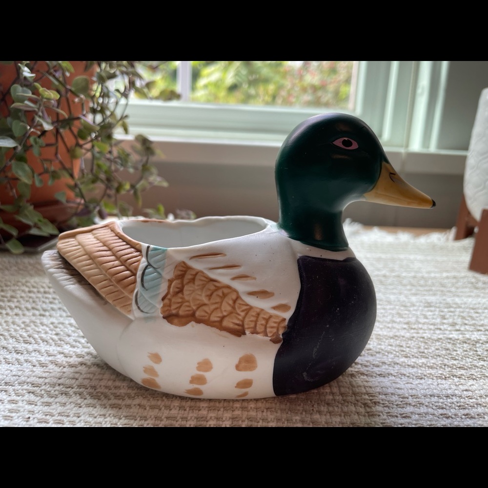 Vintage mallard duck planter. Made in Philippines.
